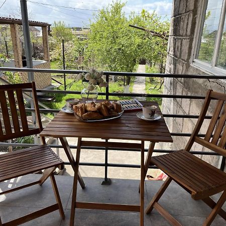 Дом В Аренду - Kharberd House, Долгосрочная И Краткосрочная Аренда Yerevan Bagian luar foto